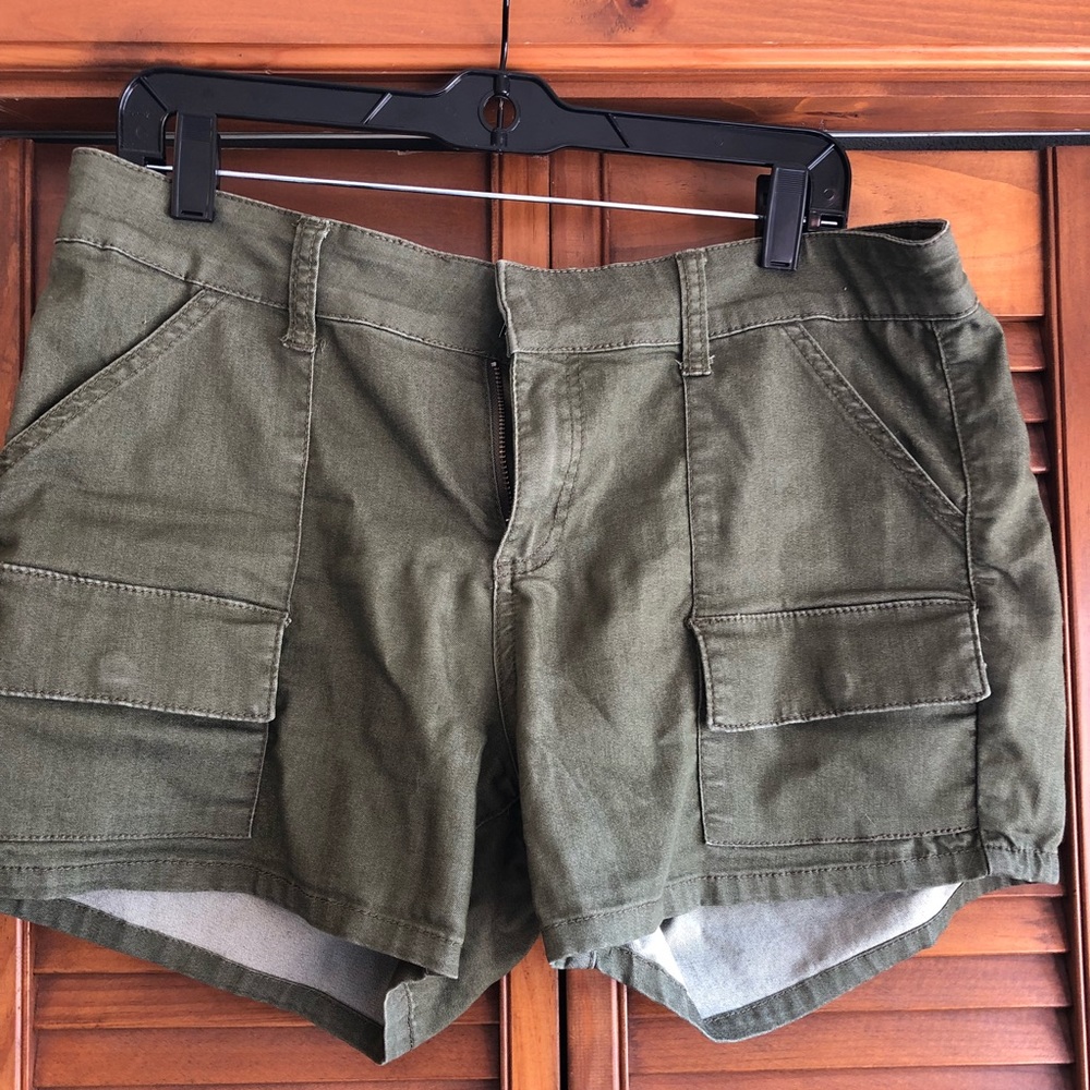 KUT From The Kloth Army Green Shorts